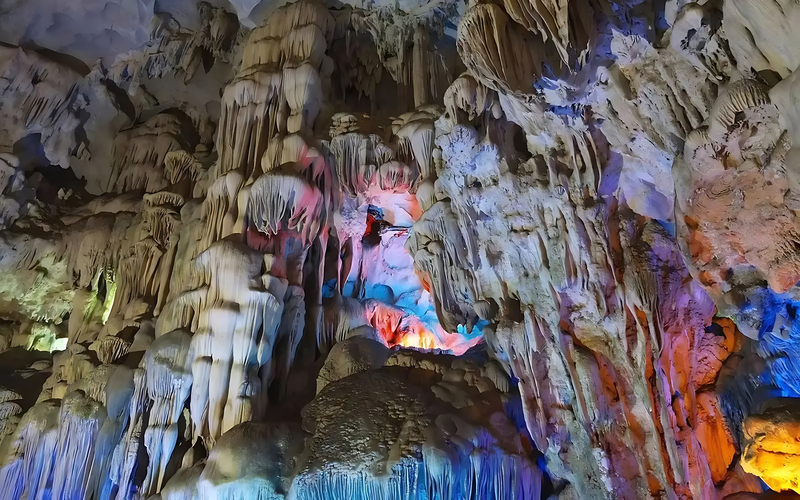 天宮洞 Thien Cung Cave (Heaven Palace Cave)