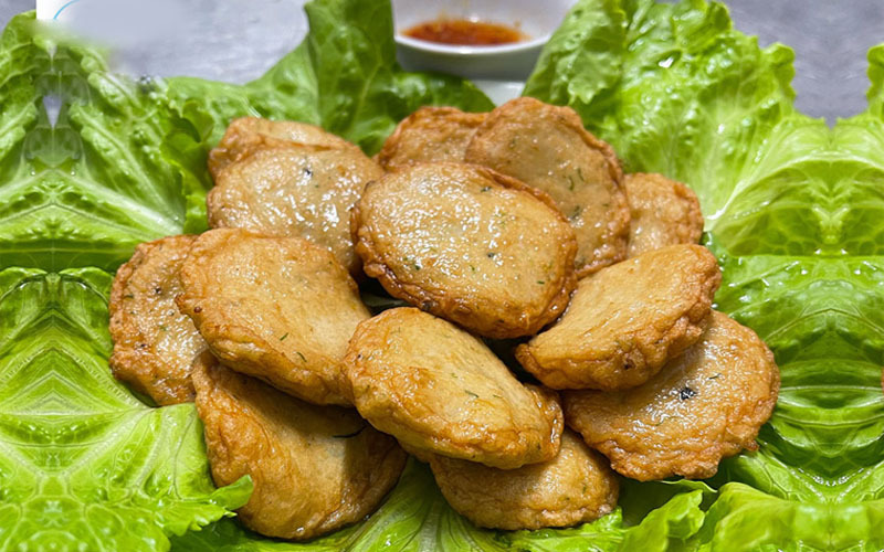 鯪魚餅（Chả cá thác lác）