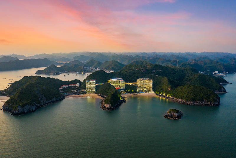 從高空俯瞰吉婆島縣。