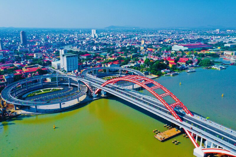 從高空俯瞰海防市的美景。