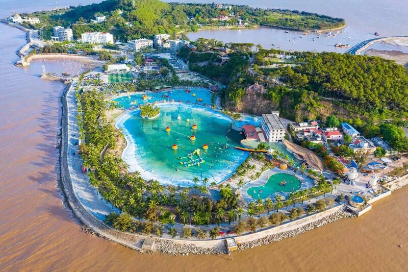 陶山海灘是海防最美、最吸引人的旅遊景點之一。