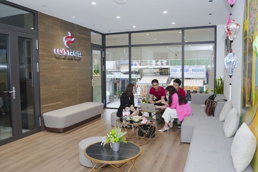 Lily’s Travel 是擁有超過11年經驗的專業旅遊公司，致力於提供高品質的越南旅遊行程。