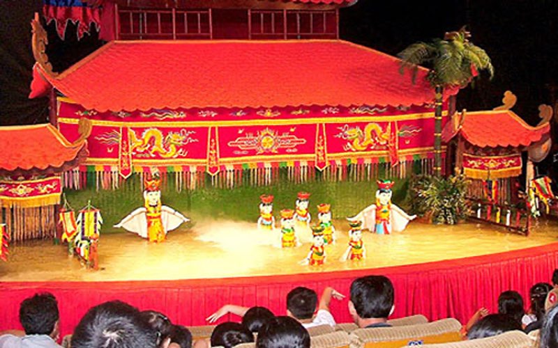 金龍水上木偶劇院位於哪裡?