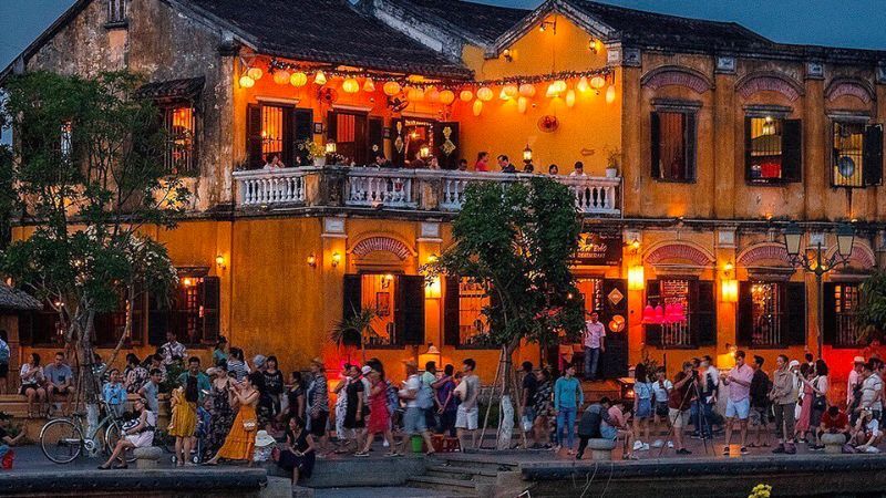 會安市場是探索在地美食與購物樂趣的必訪會安景點。