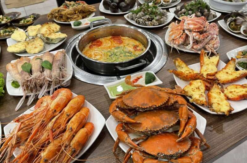 在島上品嘗海鮮