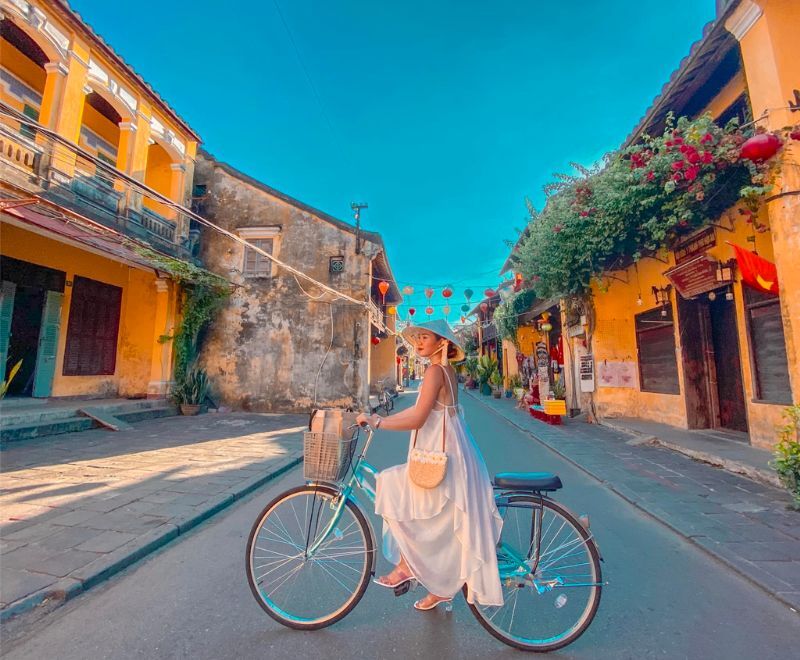 以腳踏車慢遊古鎮,細細品味每一處隱藏版會安景點的美好時光。