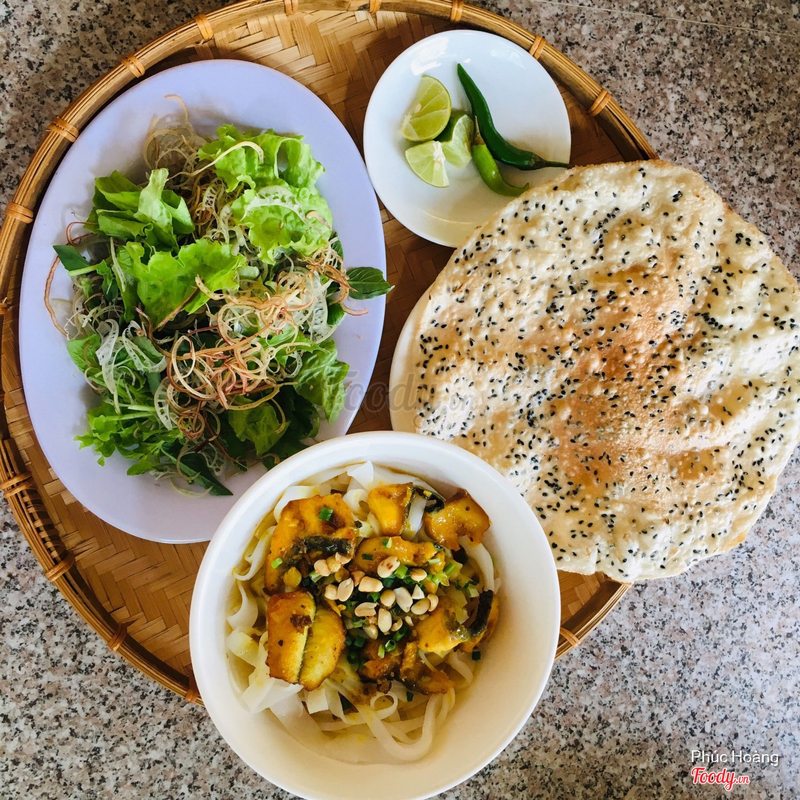 來到廣南,遊客不能錯過特色小吃——廣南麵(米苴麵)