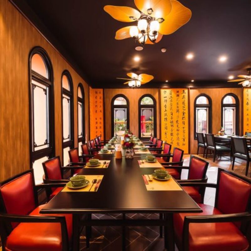 Phung Thanh餐廳以古老建築風格著稱