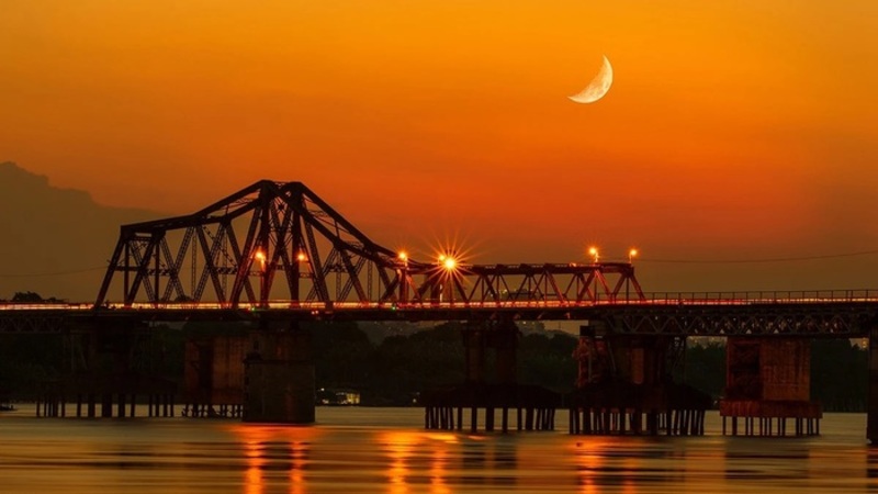 令人心醉的龍邊橋 —— 河內攻略。