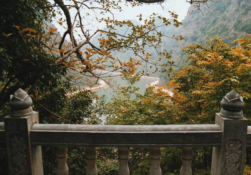 為了讓旅程更加充實與順利，建議於3月至7月前往。
