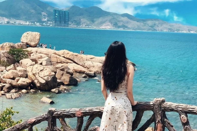 自由安排芽莊行程，依照自己的節奏探索海灘、美食與文化景點 