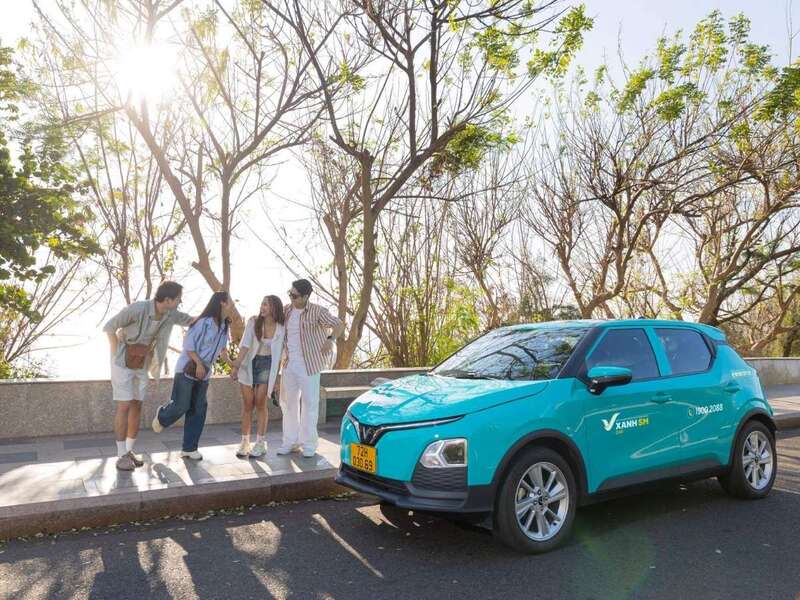 計程車適合家庭或多人同行，攜帶行李時也更加方便舒適 