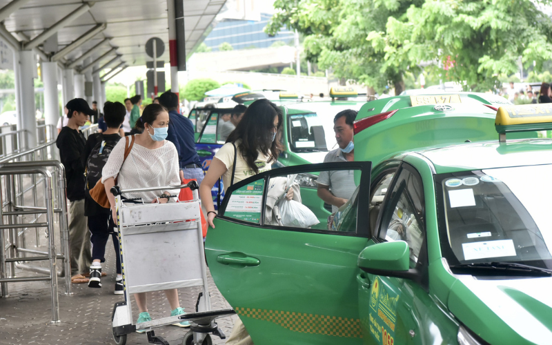 在芽莊搭乘計程車時,你需要了解哪些騙局和詐騙手段才能避免浪費錢