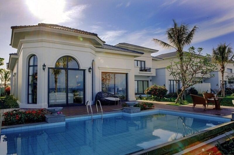 An Vien Pool Villa 環境寧靜，距離芽莊市區不遠。